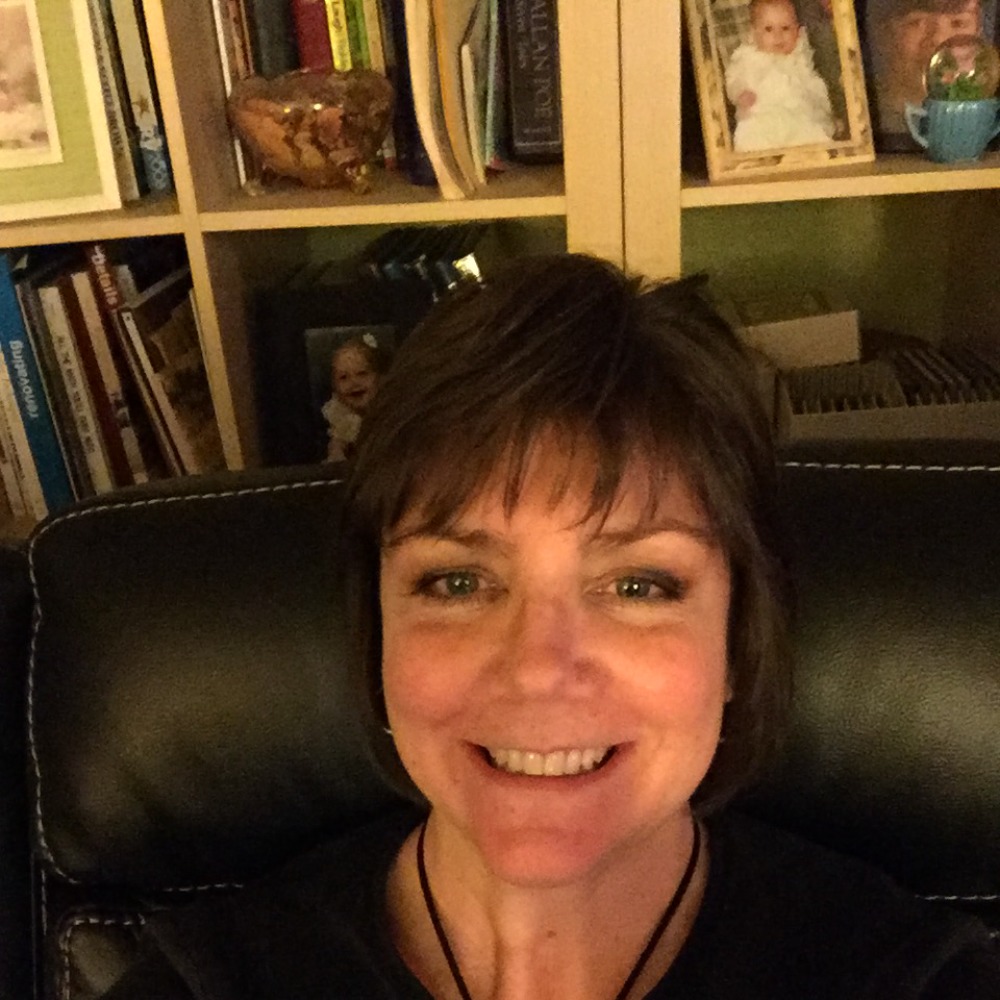 Meet your Posher, Roxanne